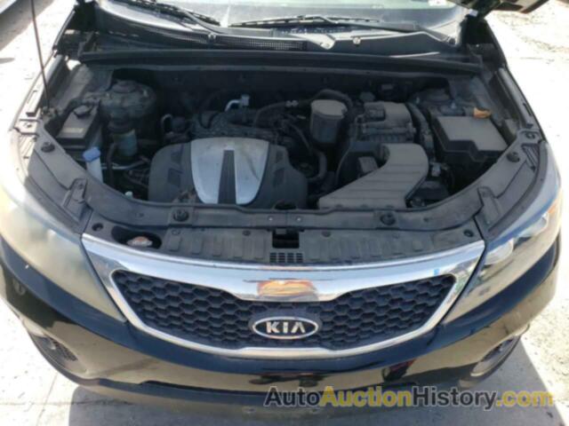 KIA SORENTO EX, 5XYKUDA24BG017188