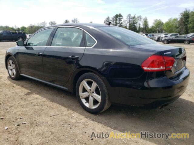 VOLKSWAGEN PASSAT S, 1VWAT7A39FC106917