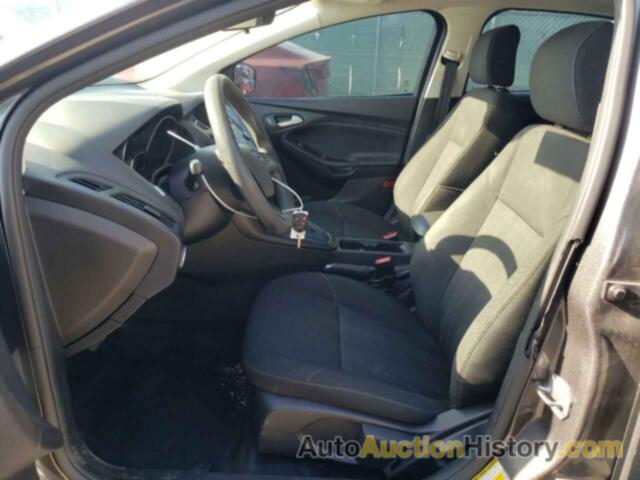 FORD FOCUS SE, 1FADP3K20HL345851