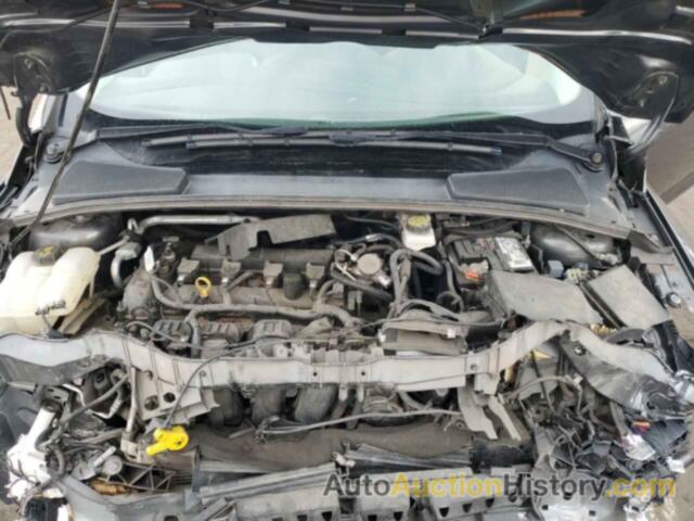 FORD FOCUS SE, 1FADP3F2XJL204933