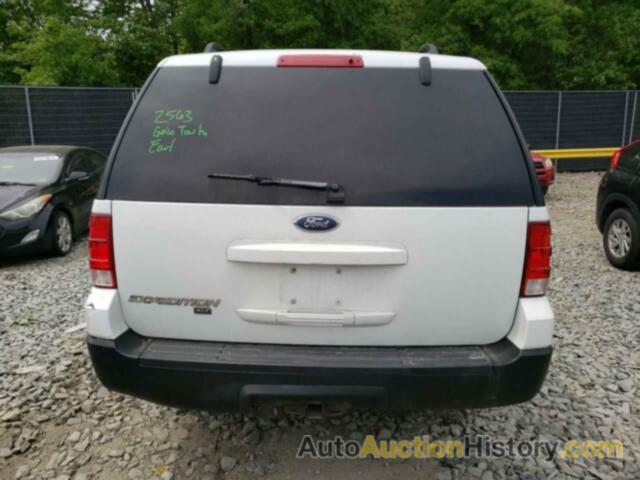 FORD EXPEDITION XLT, 1FMPU16545LA78293