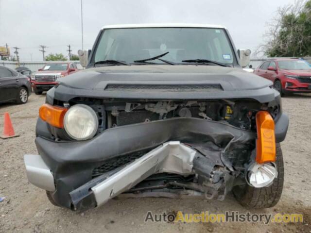 TOYOTA FJ CRUISER, JTEBU4BFXCK139112