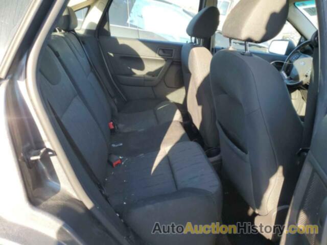 FORD FOCUS SE, 1FAHP35N99W150354