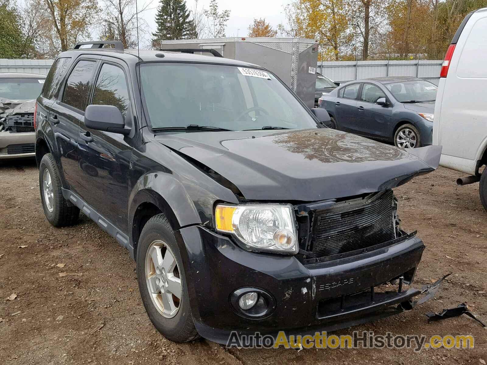 2011 FORD ESCAPE XLT XLT, 1FMCU0D74BKC03694