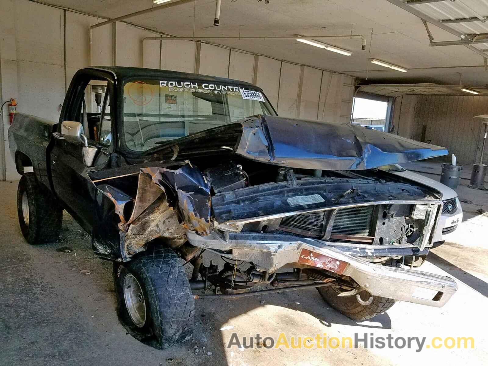 1982 CHEVROLET K10, 1GCEK14H8CF389512