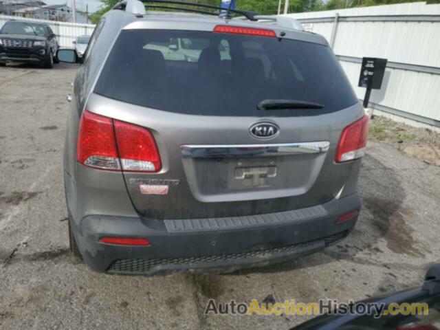 KIA SORENTO BASE, 5XYKTCA66CG301780