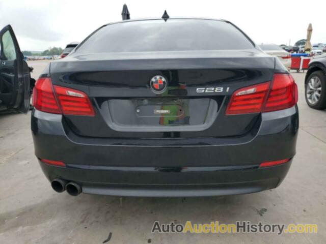 BMW 5 SERIES I, WBAXG5C55DDY31102