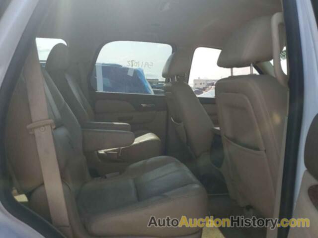 CHEVROLET TAHOE C1500 LT, 1GNSCBE05BR228490