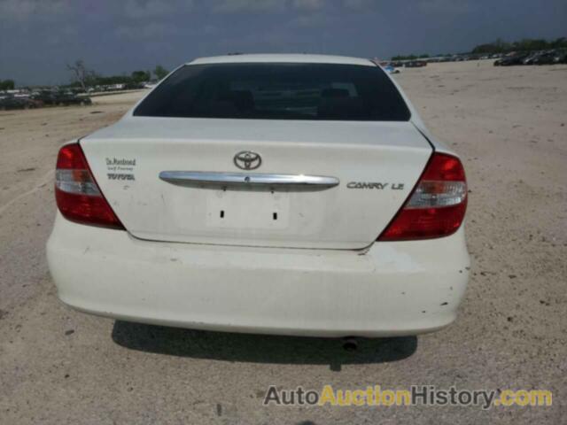 TOYOTA CAMRY LE, 4T1BE32K52U056467