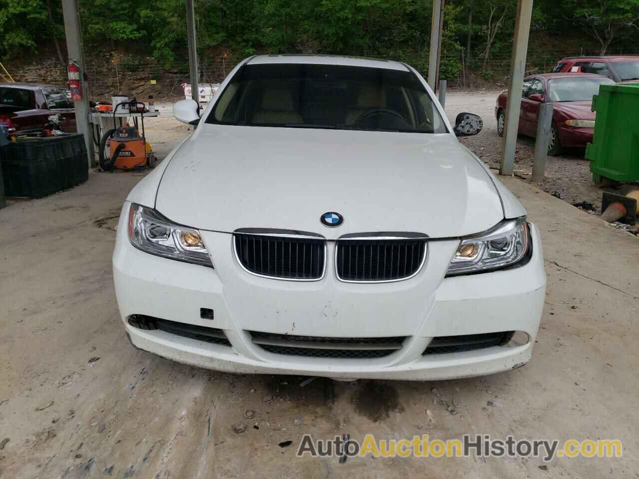 BMW 3 SERIES I, WBAPH77539NL82586