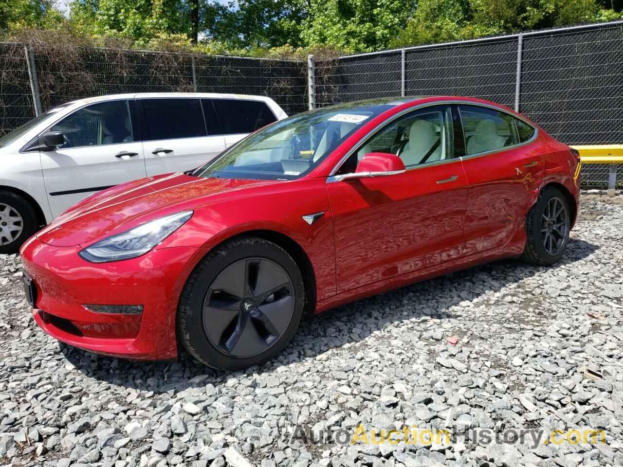 TESLA MODEL 3, 5YJ3E1EB1JF096352