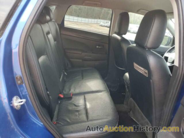 MITSUBISHI OUTLANDER SE, 4A4AR4AU4FE026625