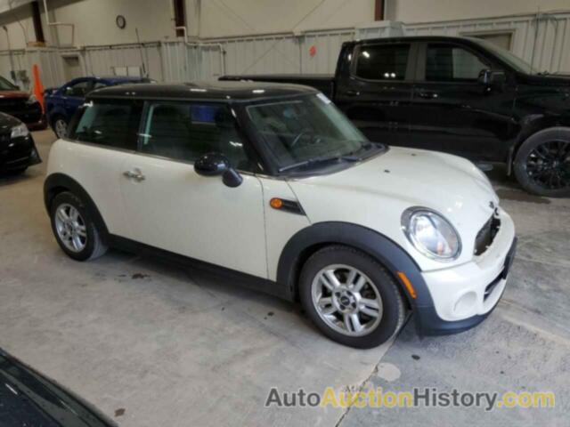 MINI COOPER, WMWSU3C58DT679233