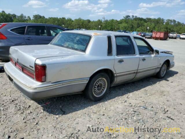 LINCOLN TOWNCAR SIGNATURE, 1LNLM82WXTY624858