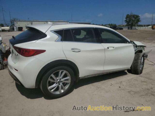 INFINITI QX30 PURE, SJKCH5CP1KA009022