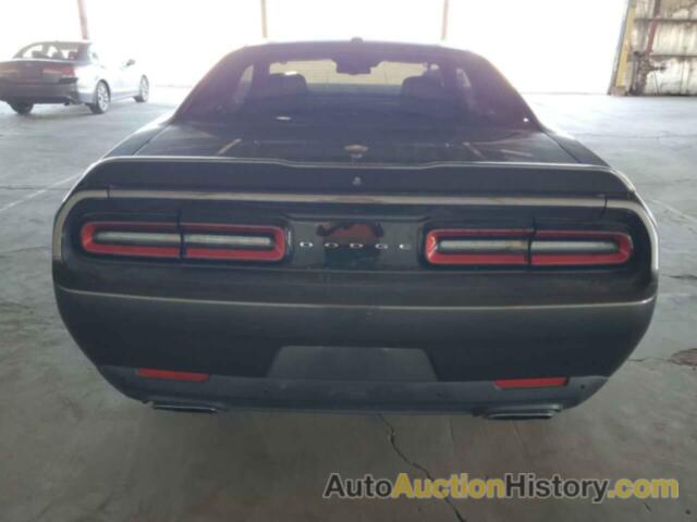 DODGE CHALLENGER R/T, 2C3CDZBT4KH737430