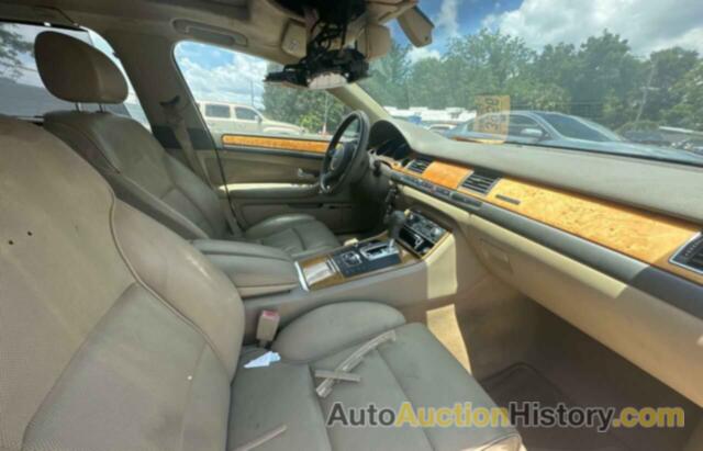 AUDI A8 L QUATTRO, WAUML44E04N000821