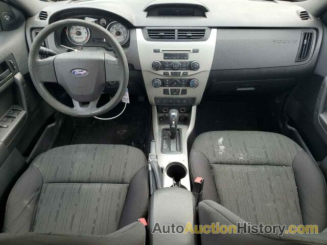 FORD FOCUS SE, 1FAHP3FN9BW136622