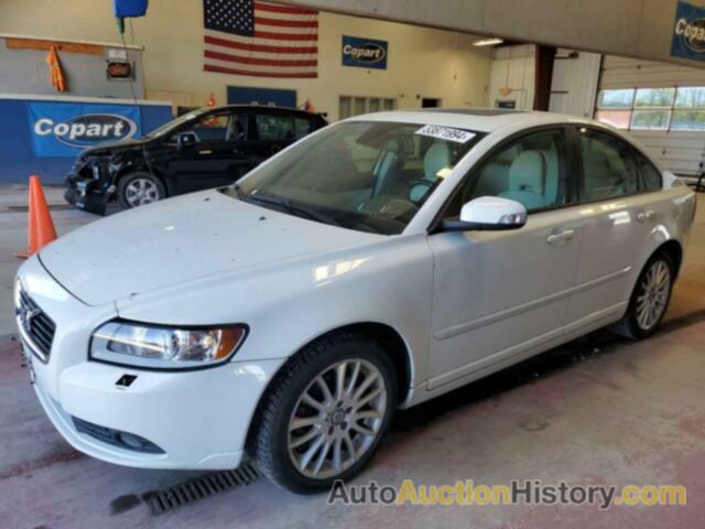 VOLVO S40 T5, YV1672MS9B2543880