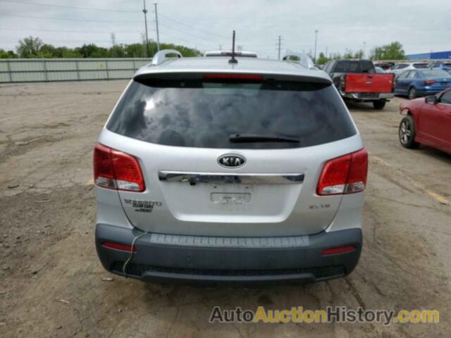 KIA SORENTO EX, 5XYKUDA28BG123109