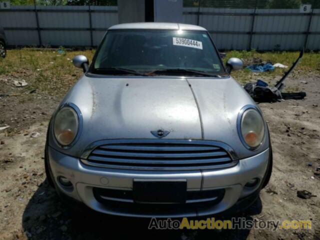 MINI COOPER, WMWSU3C57BT093670