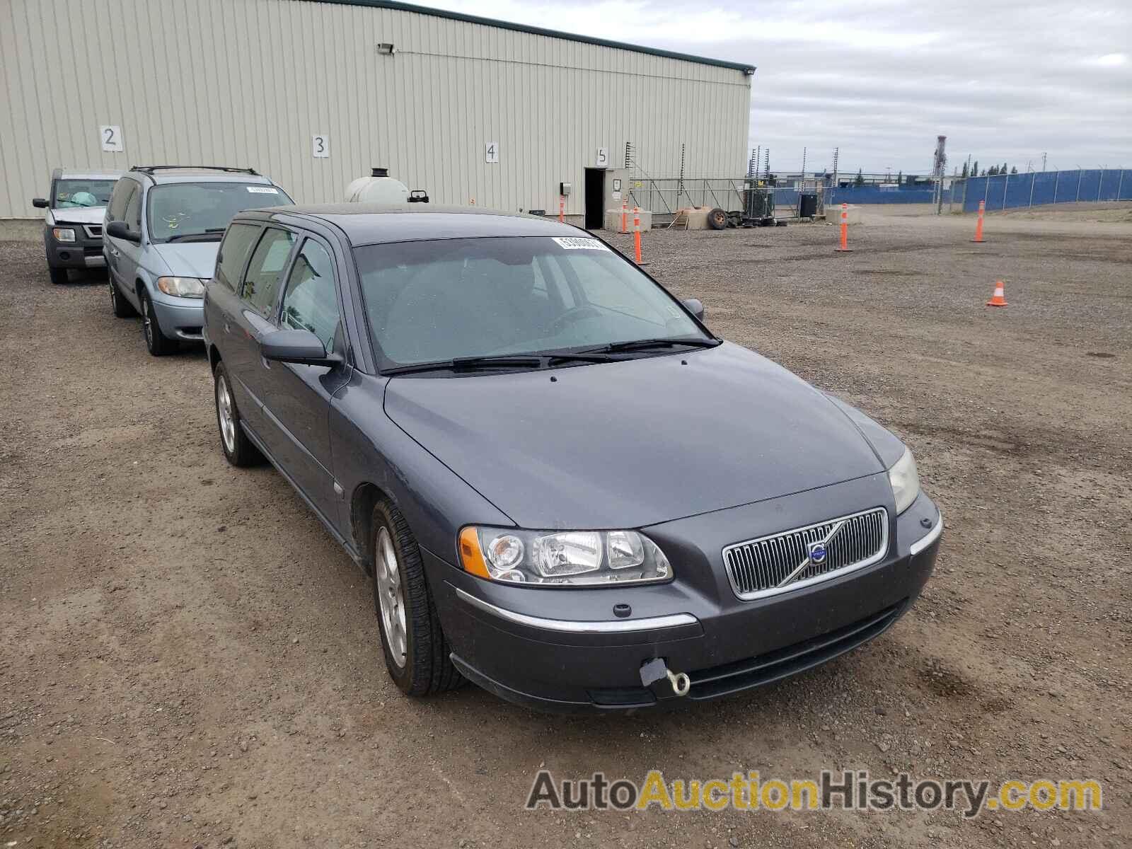 2005 VOLVO V70, YV1SW612451506825