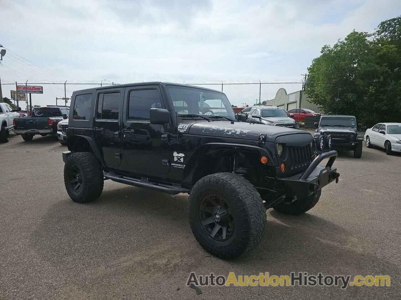 JEEP WRANGLER X, 1J4GA39197L116275