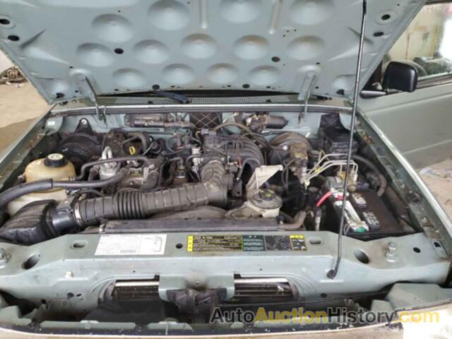 MAZDA B2300, 4F4YR12D83TM19903