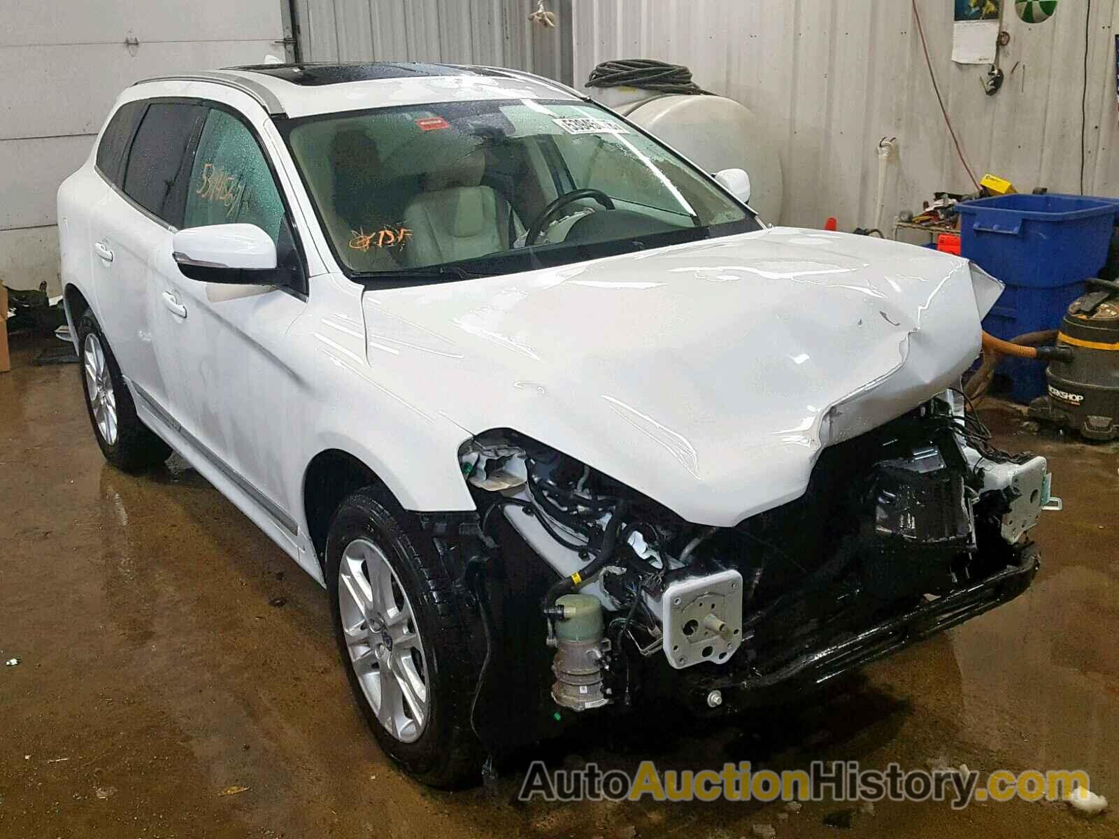 2015 VOLVO XC60 T5, YV4612RK9F2737716