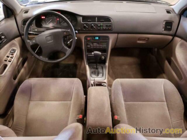 HONDA ACCORD LX, 1HGCD5631TA268085