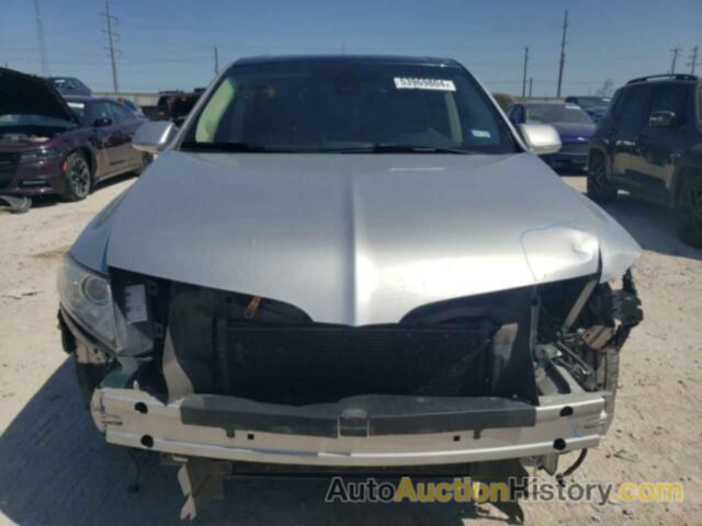 LINCOLN MKT, 2LMHJ5AT5EBL53880