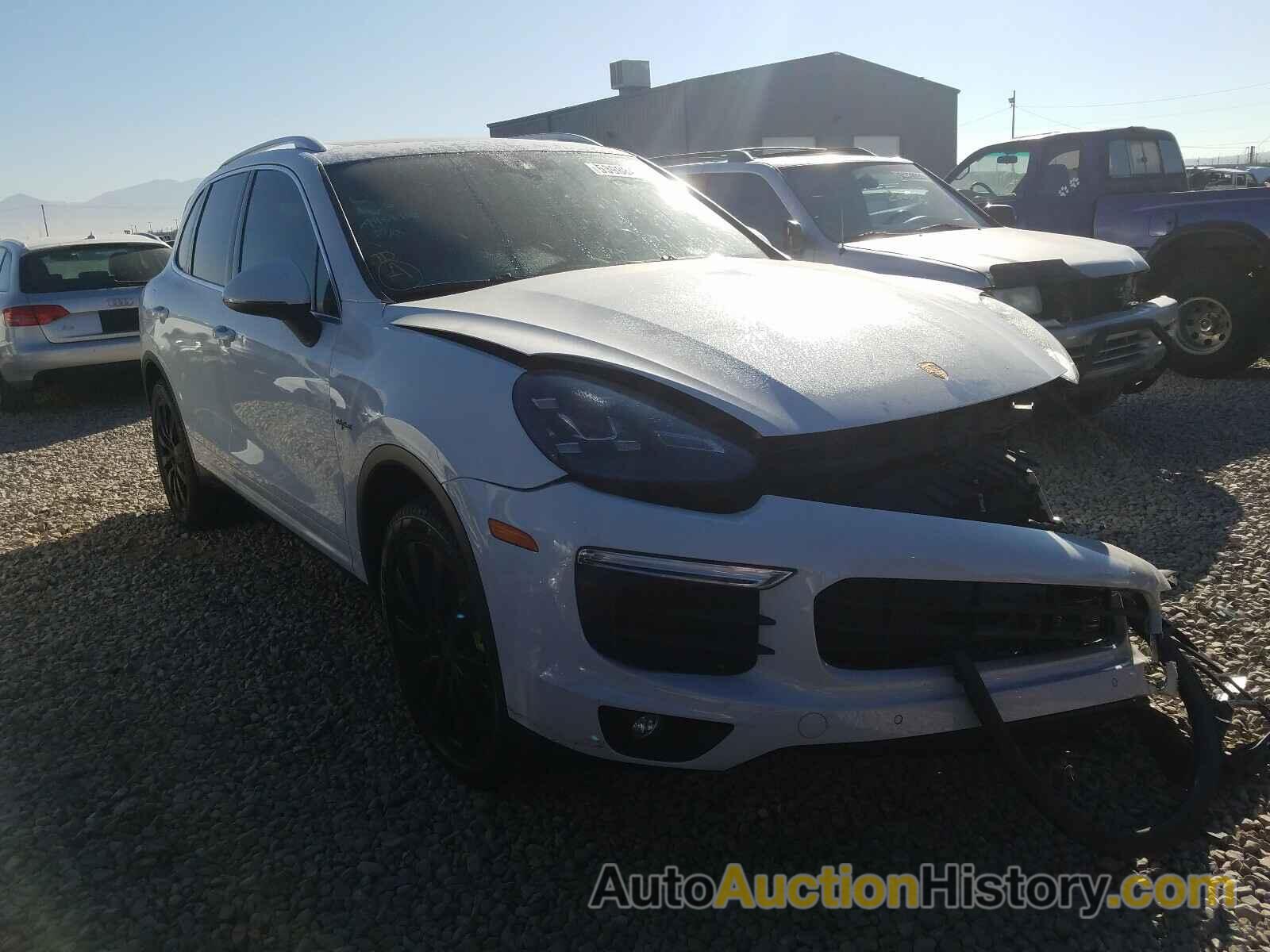 2015 PORSCHE CAYENNE SE HYBRID, WP1AE2A29FLA54162