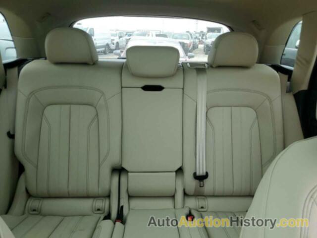 AUDI Q5 PREMIUM 40, WA1ABAFY1R2021873