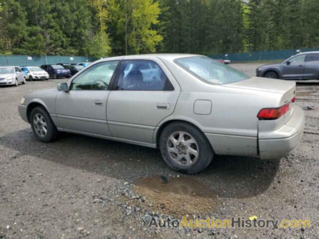 TOYOTA CAMRY LE, JT2BG28K9W0101643