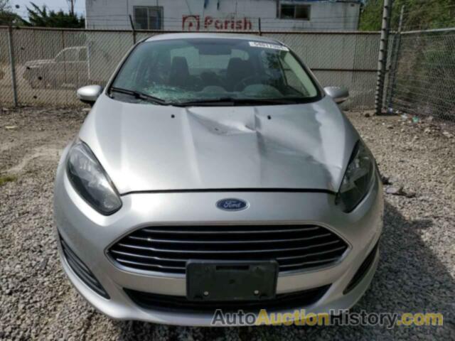 FORD FIESTA SE, 3FADP4BJ3EM132142