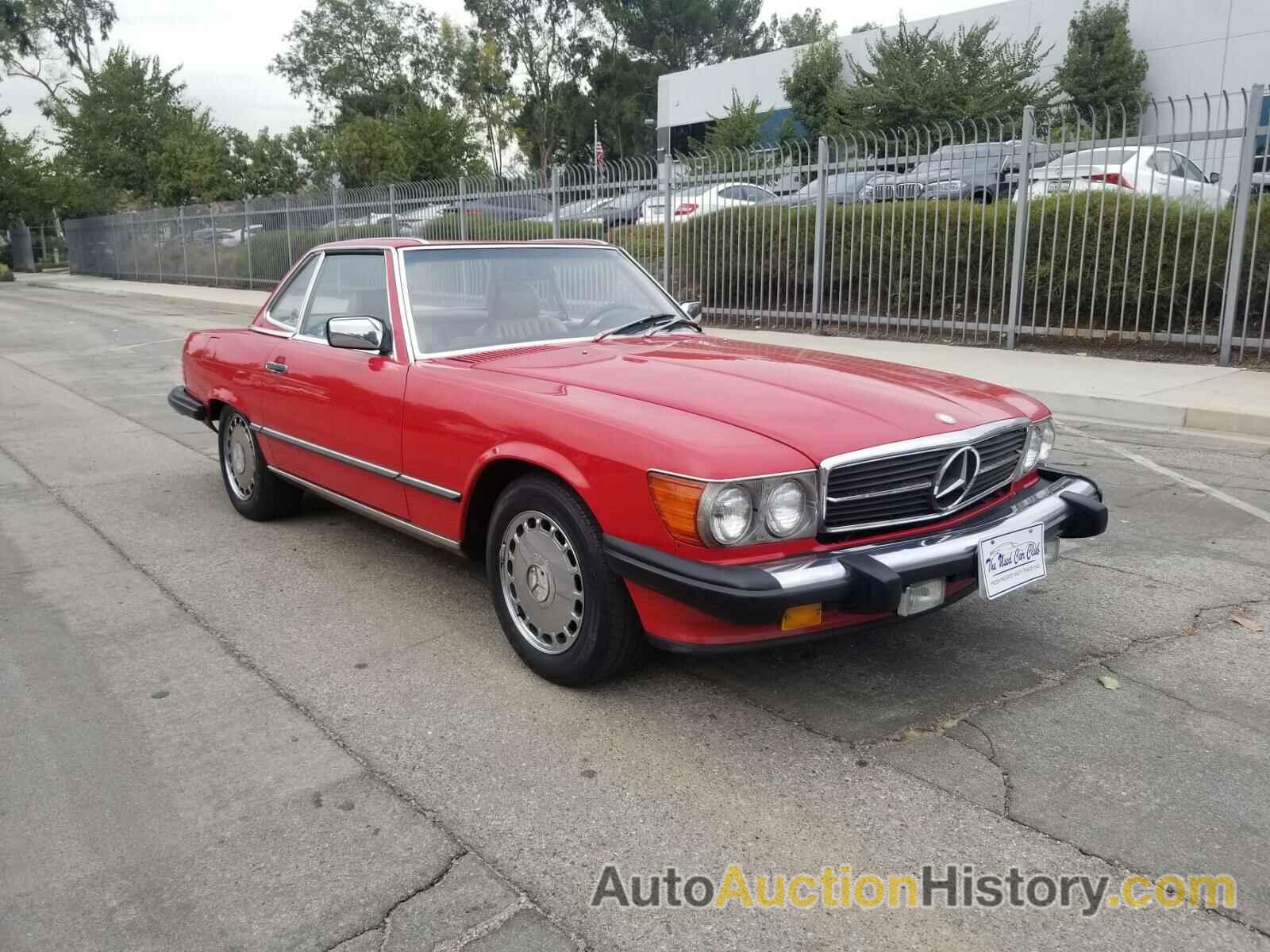 1989 MERCEDES-BENZ 560 SL, WDBBA48D1KA092493