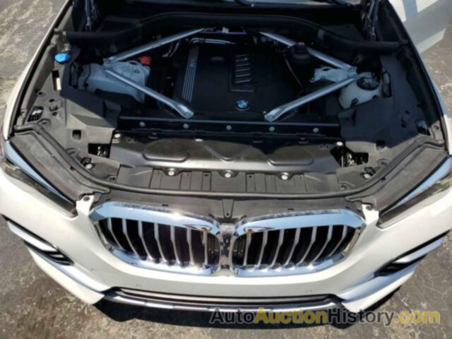 BMW X5 XDRIVE40I, 5UXCR6C01P9P82718