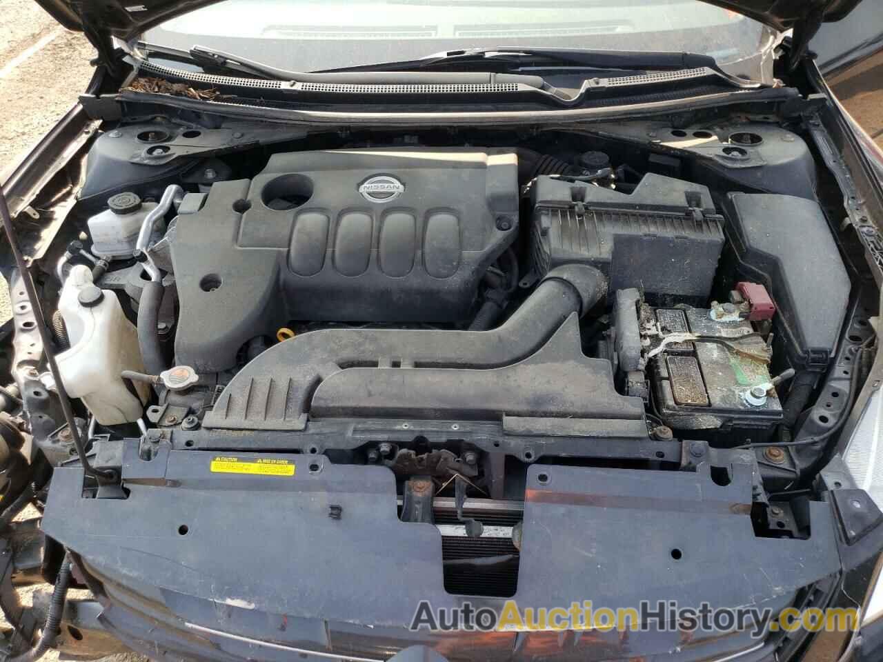 NISSAN ALTIMA BASE, 1N4AL2APXCC137927