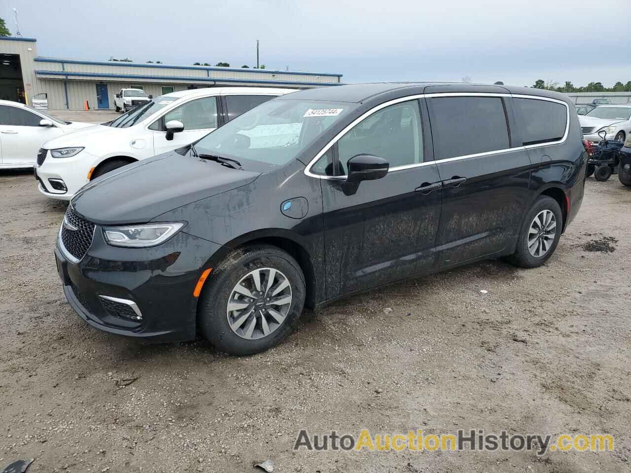 CHRYSLER PACIFICA HYBRID TOURING L, 2C4RC1L7XPR579902