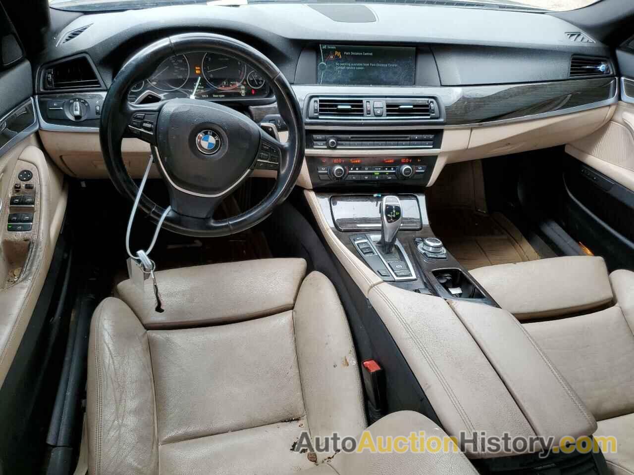 BMW 5 SERIES I, WBAFR7C50CC807912