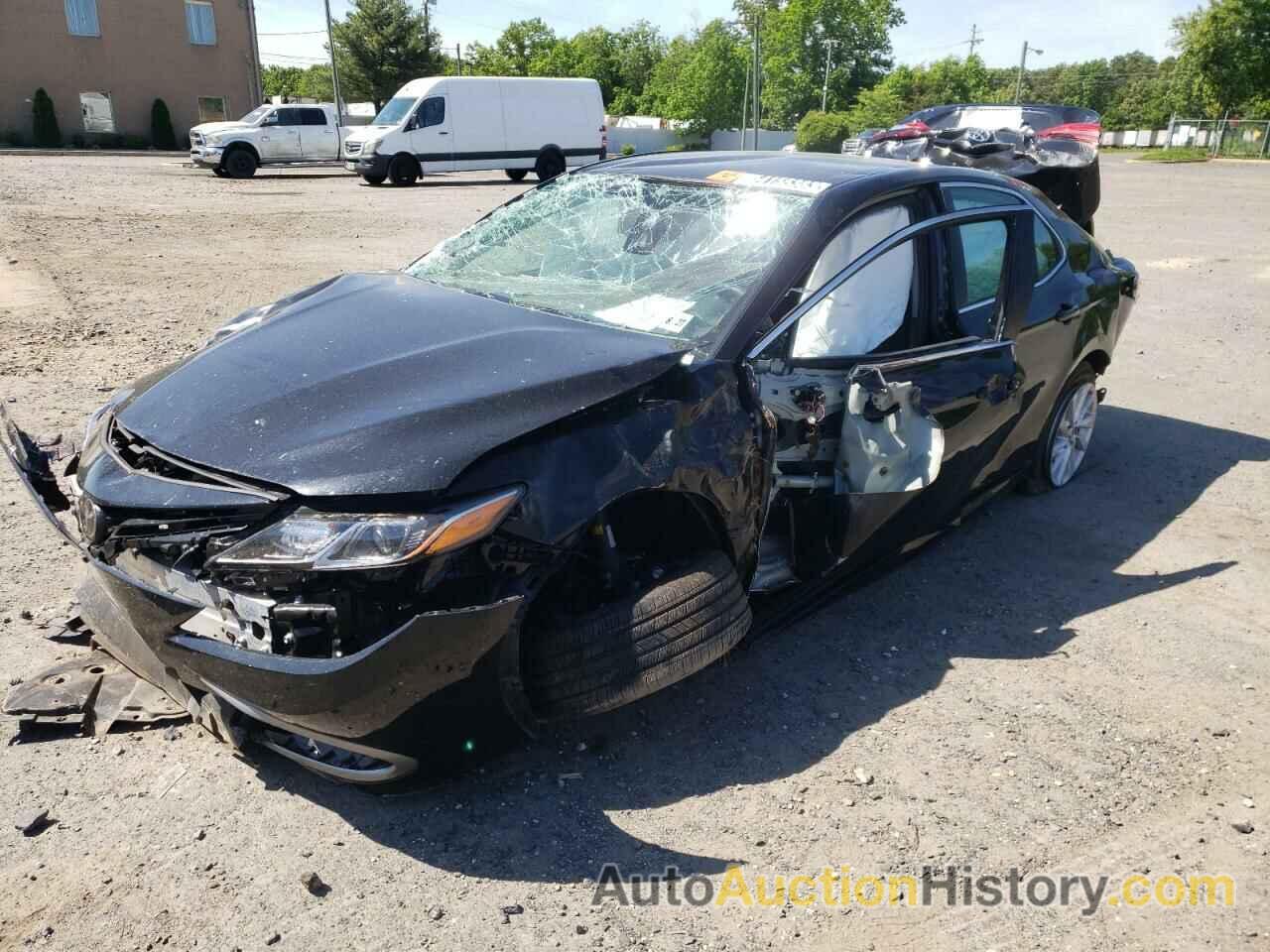 2022 TOYOTA CAMRY LE, 4T1C11AK5NU719031