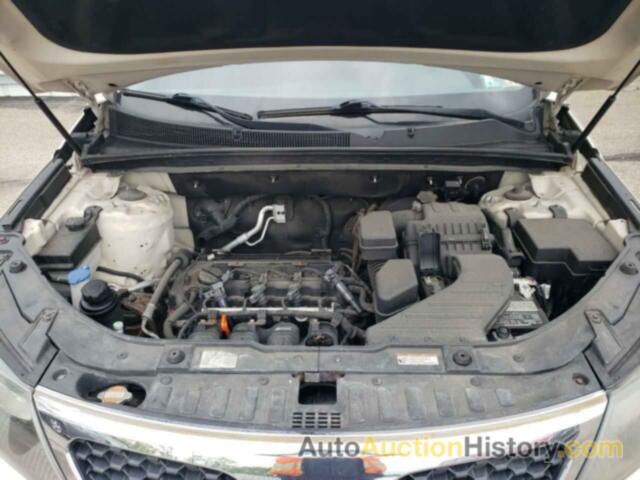 KIA SORENTO BASE, 5XYKTCA11BG142959