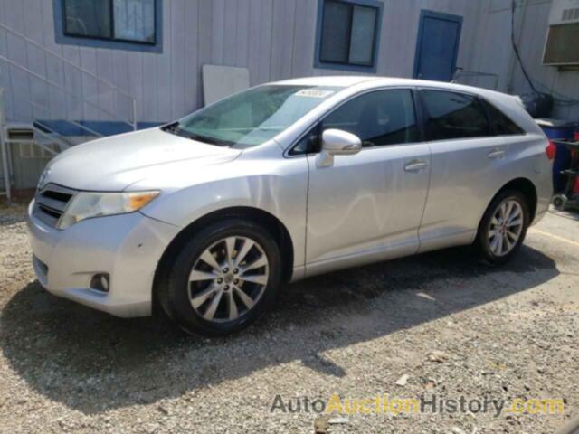 TOYOTA VENZA LE, 4T3ZA3BB0DU074220