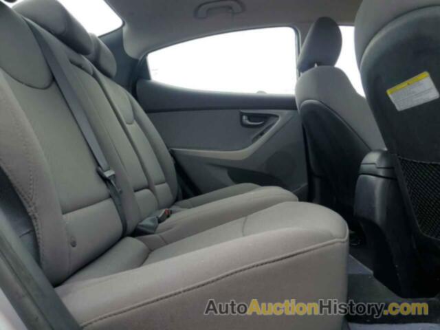 HYUNDAI ELANTRA SE, 5NPDH4AE8GH689584