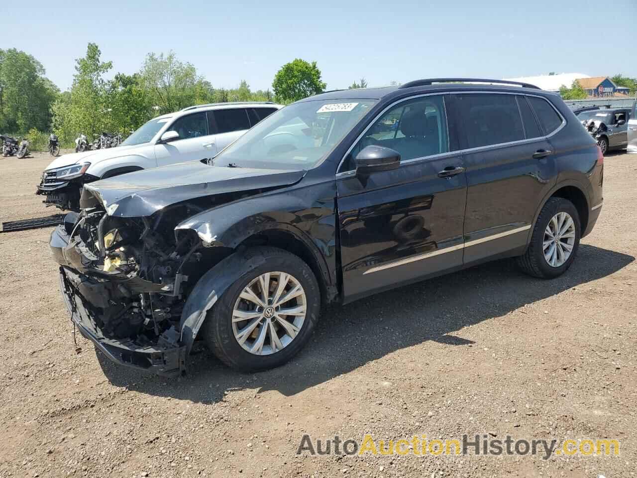 2018 VOLKSWAGEN TIGUAN SE, 3VV2B7AX4JM072195