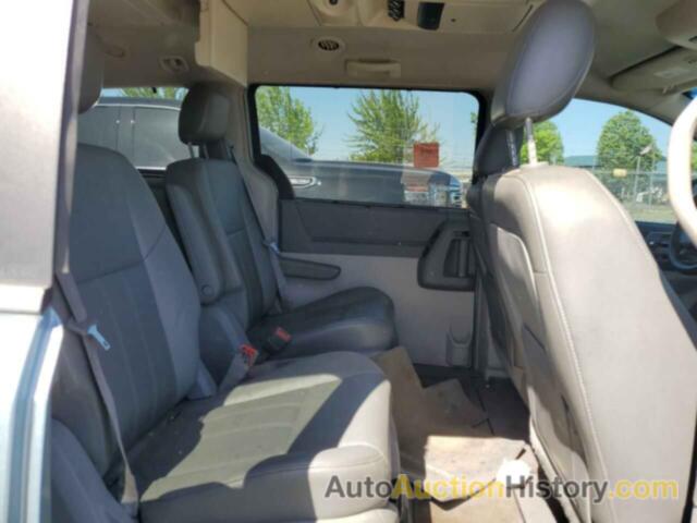 CHRYSLER MINIVAN TOURING, 2A8HR54P78R626586