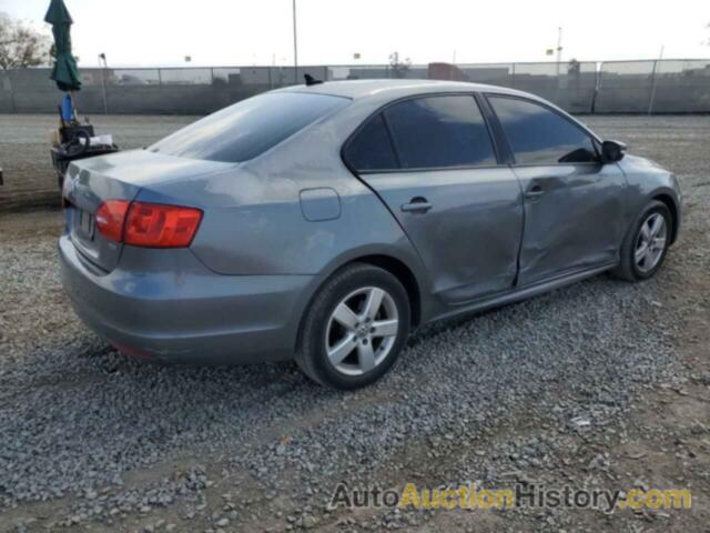 VOLKSWAGEN JETTA TDI, 3VWLL7AJ7BM079720