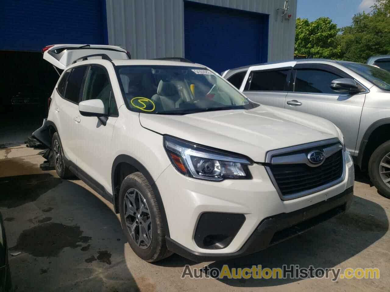 2020 SUBARU FORESTER PREMIUM, JF2SKAGC3LH539910