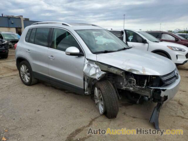 VOLKSWAGEN TIGUAN S, WVGBV7AX0FW540027