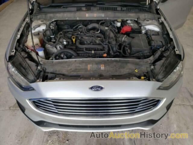 FORD FUSION SE, 3FA6P0HD8KR183881